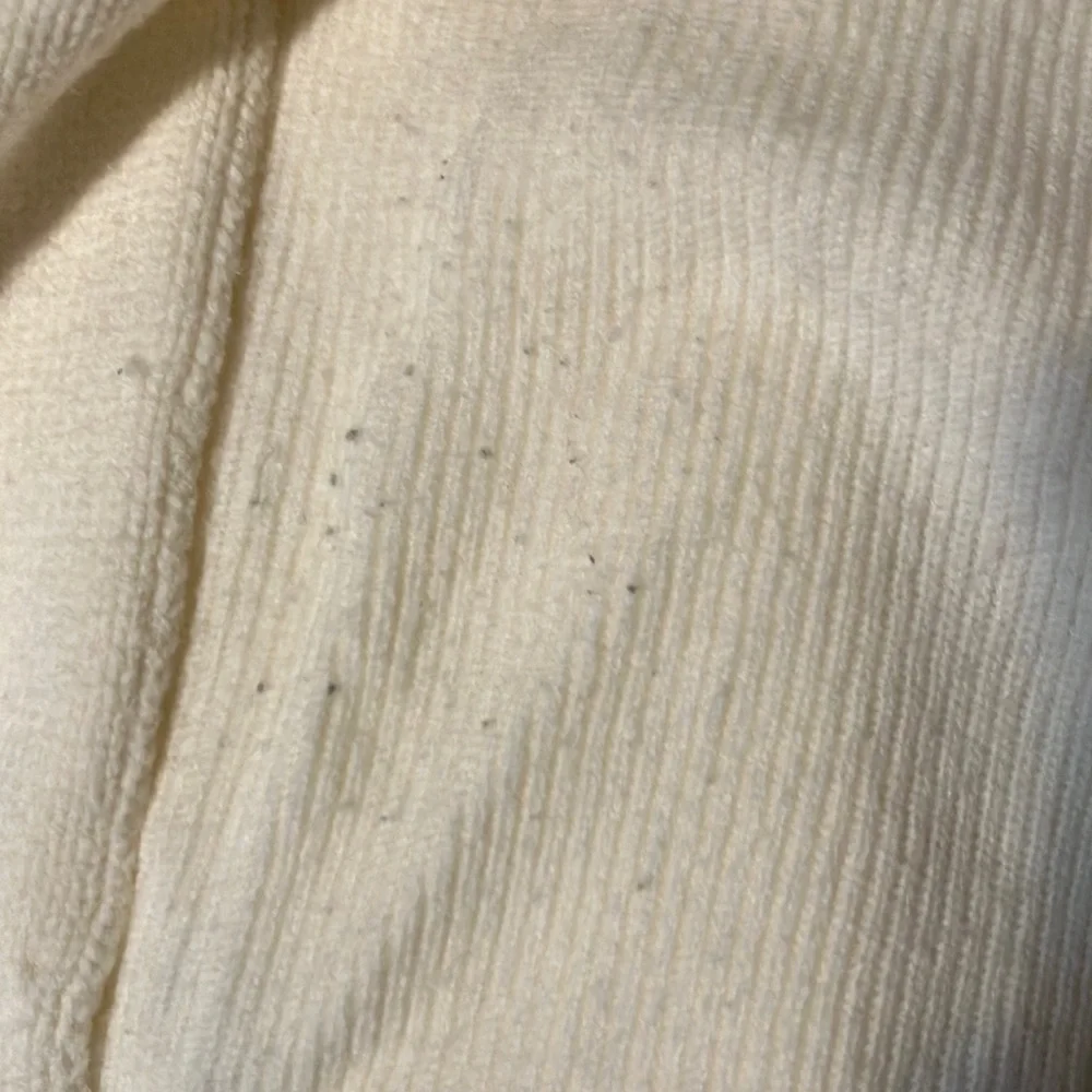 Women's Cream V-Neck Sweater - Picture 9 of 9